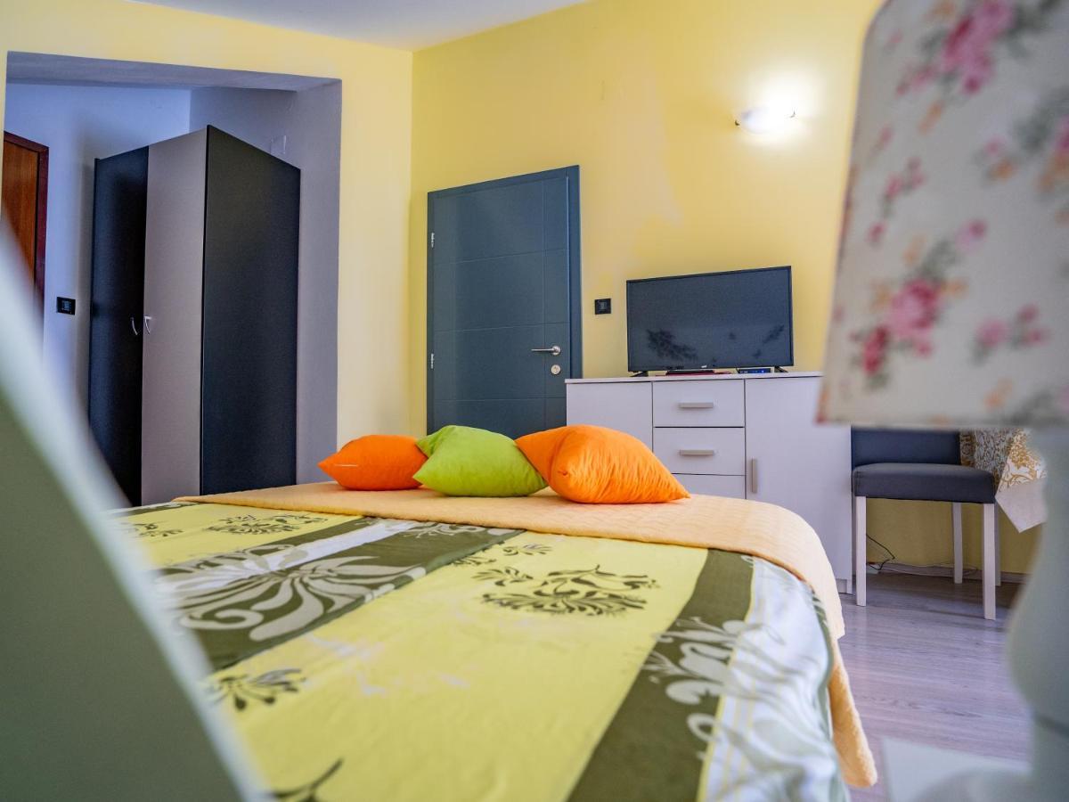 Apartments Villa Rudi Бибинє Екстер'єр фото