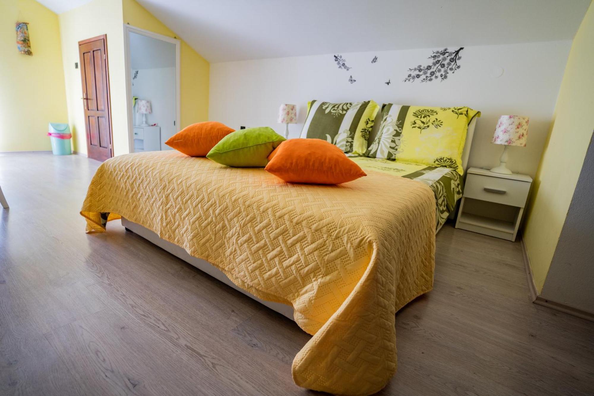 Apartments Villa Rudi Бибинє Екстер'єр фото
